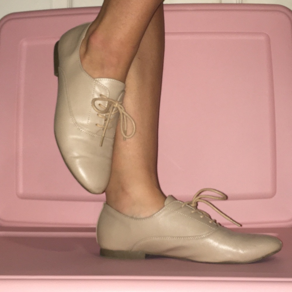Tan Lace Up Flats, oxfords